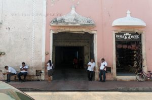 Valladolid_Quintana_Roo_Yucatan_Mexico_Pasado_Colonial